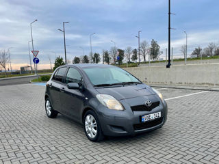 Toyota Yaris foto 7