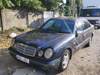 Mercedes E-Class