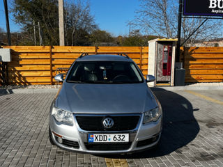 Volkswagen Passat foto 1