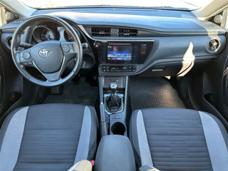 Toyota Auris foto 7