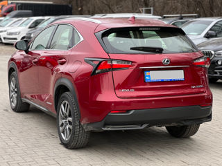 Lexus NX Series foto 5