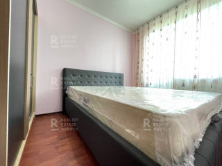 Apartament cu 3 camere, 80 m², Botanica, Chișinău foto 1