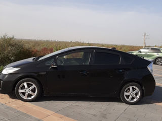 Toyota Prius foto 2