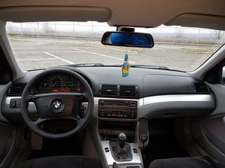 BMW 3 Series foto 8