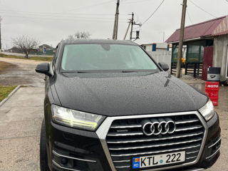 Audi Q7 foto 8