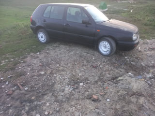 Volkswagen Golf foto 1