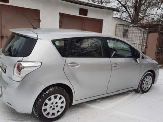 Toyota Verso foto 3