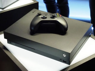 Продам Xbox One X