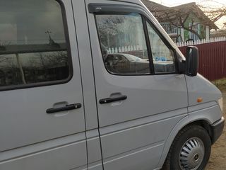 Mercedes Sprinter 212 foto 4