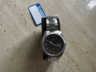 Часы Casio