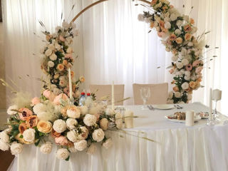 Decor floral și cu baloane pentru aniversări, nunți, cumătrii, botezuri  foto 2