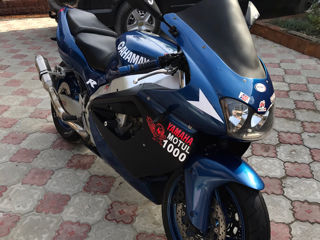 Yamaha R1