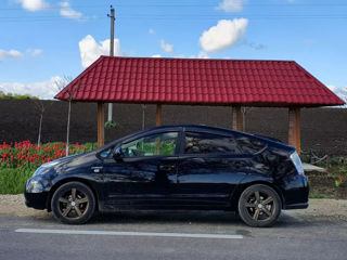 Toyota Prius foto 4