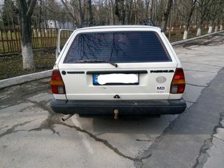 Volkswagen Passat foto 2