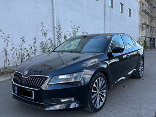 Skoda Superb foto 6