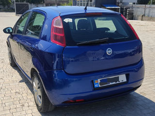 Fiat Grande Punto foto 2