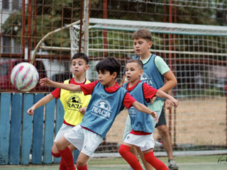 **Start în Fotbal – Creștem cu Pasiune și Bucurie!** foto 3