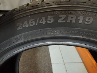 275 40 R19 + 245 45 R19 Anvelope de vara Kumho foto 2