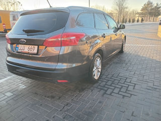 Ford Focus foto 4