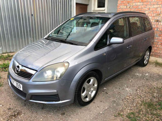 Opel Zafira foto 3