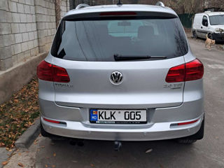 Volkswagen Tiguan foto 8