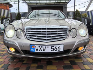 Mercedes E-Class foto 10