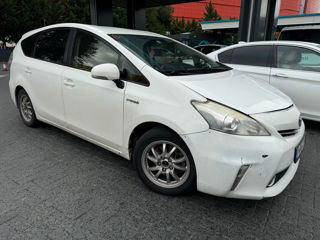 Toyota Prius + foto 4