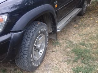 Nissan Patrol foto 8