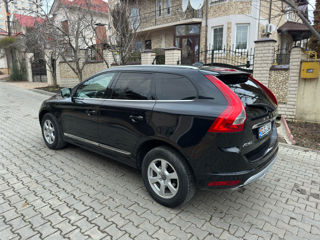 Volvo XC60 foto 7