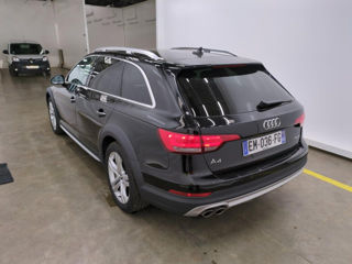 Audi A4 Allroad foto 4