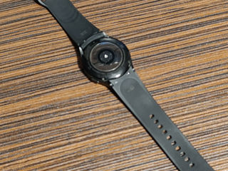 Samsung Watch4 foto 3