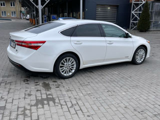 Toyota Avalon foto 2