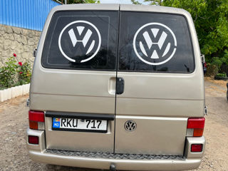 Volkswagen Transporter foto 3