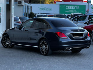 Mercedes C-Class foto 3