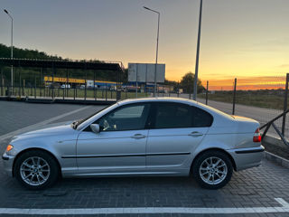 BMW 3 Series foto 2