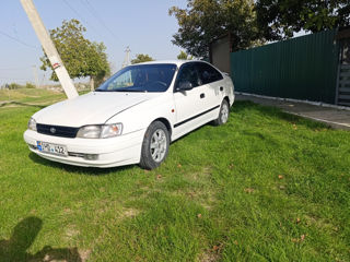 Toyota Carina foto 7