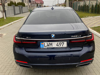 BMW 7 Series foto 5