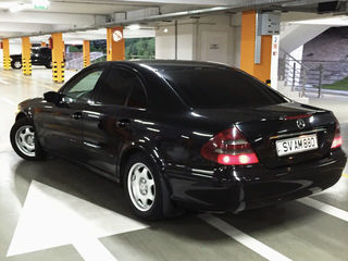 Mercedes E Class foto 3