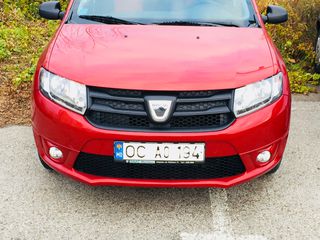 Dacia Logan foto 2