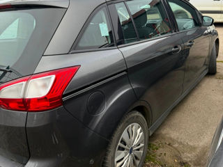 Ford Grand C-MAX foto 3