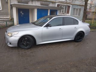 BMW 5 Series foto 5