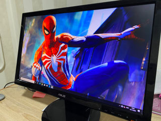 Monitor ASUS 22'' FULLHD 1920x1080 - 750lei  VGA