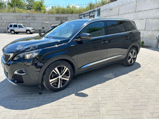 Peugeot 5008 foto 2