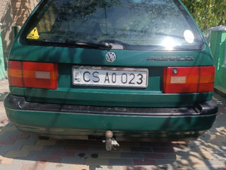 Volkswagen Passat foto 4