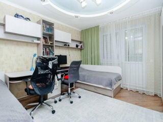 Apartament cu 2 camere, 72 m², Botanica, Chișinău foto 6