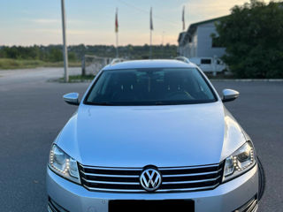 Volkswagen Passat foto 9