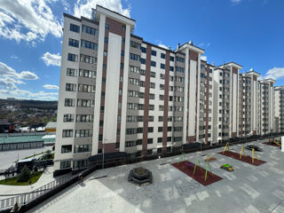 Apartament cu 2 camere, 69 m², Buiucani, Chișinău foto 12