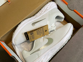 Nike Revolution 6 42,5 ( 27,5 cm ) foto 9