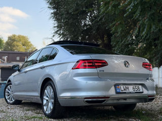 Volkswagen Passat foto 14