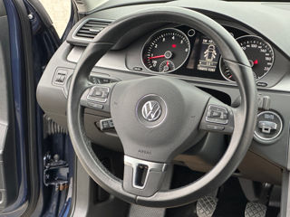 Volkswagen Passat foto 9